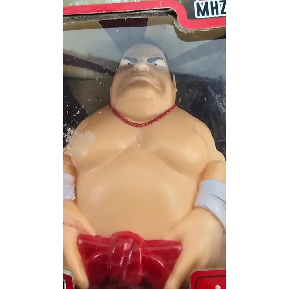 XB Sumo RC Wrestlers Red Rikishi Remote Control Toy ET-0025-RED with Sumo Stage